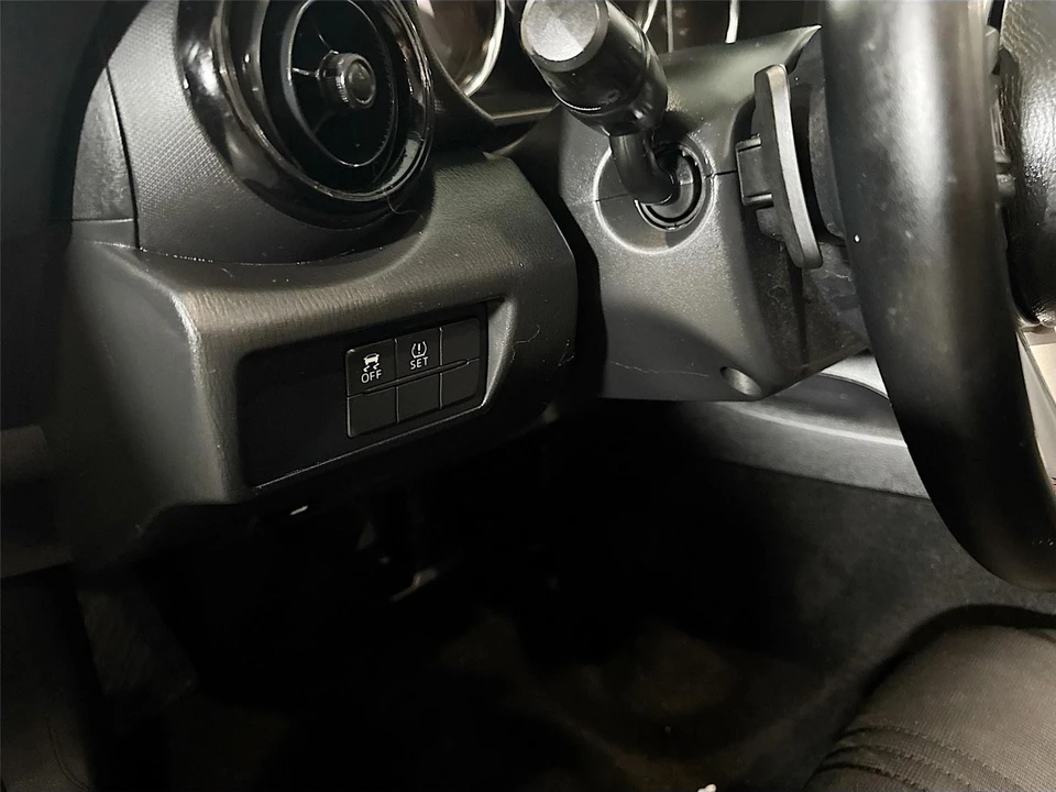 2016 Mazda ND MX-5 Miata - Image 7 of 31