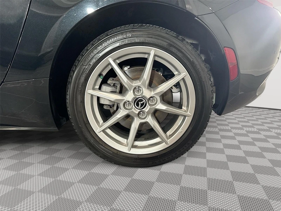 2016 Mazda ND MX-5 Miata - Image 26 of 31