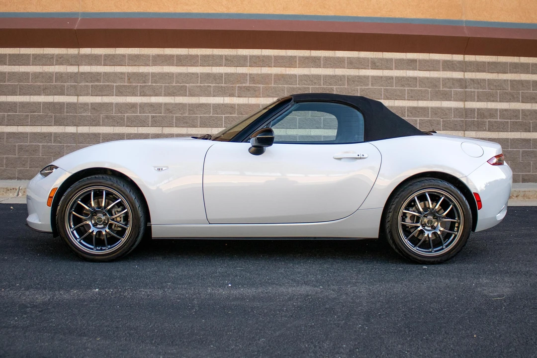 2016 Mazda ND MX-5 Miata - Image 3 of 31