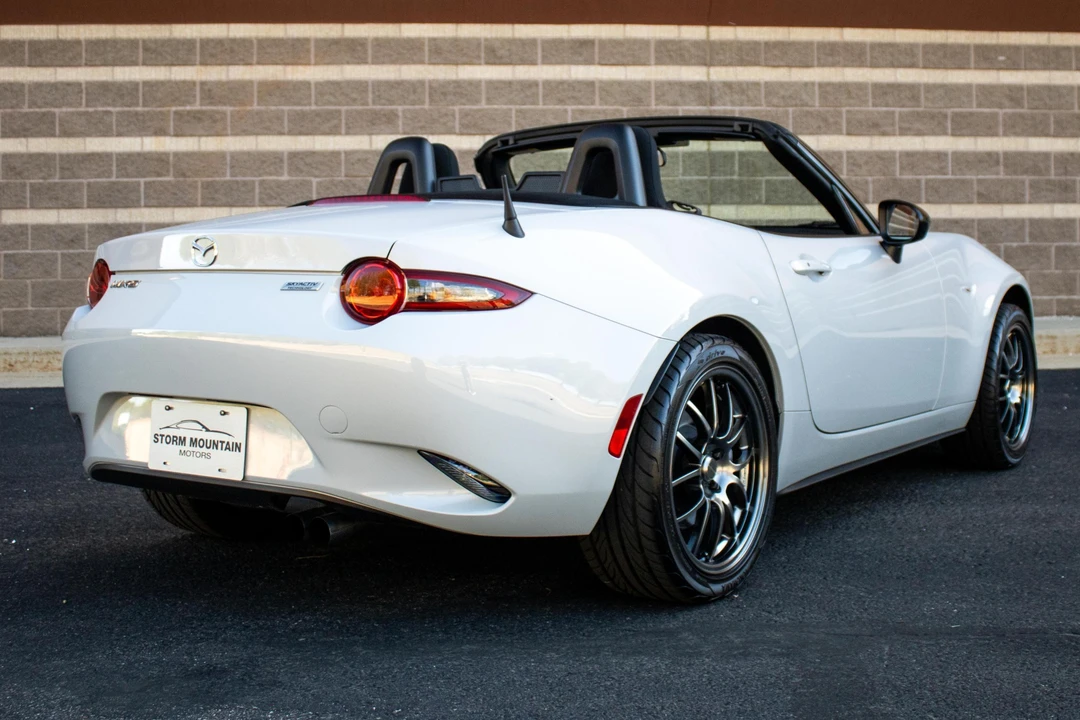 2016 Mazda ND MX-5 Miata - Image 4 of 31