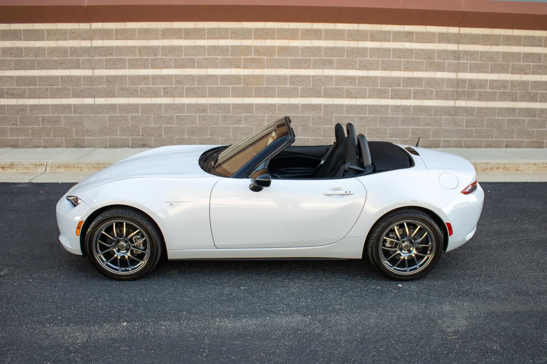2016 Mazda ND MX-5 Miata - Image 8 of 31