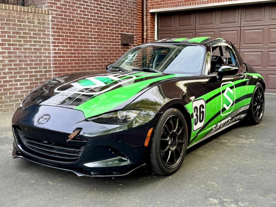 2016 Mazda ND MX-5 Miata - Image 4 of 31