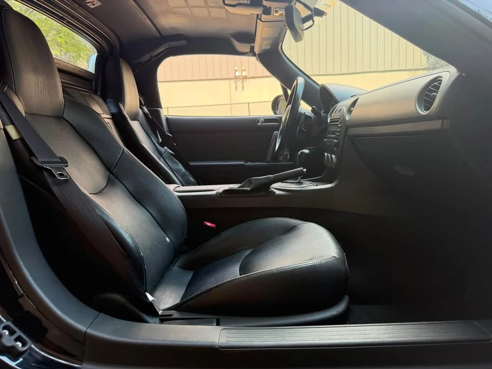 2016 Mazda ND MX-5 Miata - Image 18 of 19