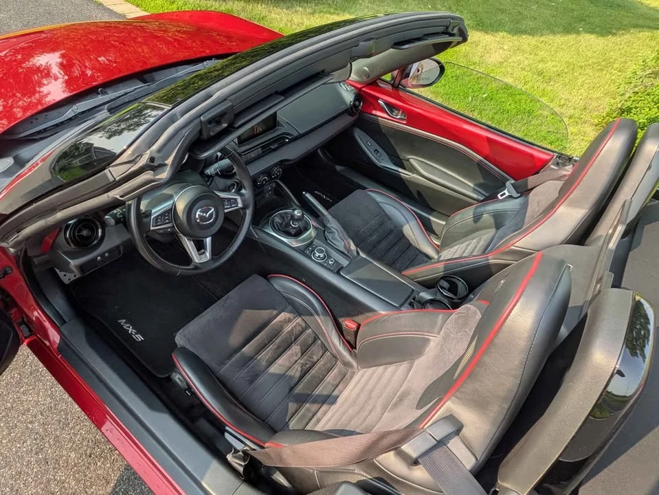 2016 Mazda ND MX-5 Miata - Image 2 of 13