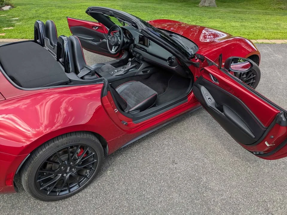 2016 Mazda ND MX-5 Miata - Image 17 of 19