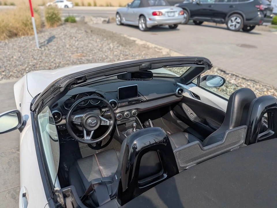 2016 Mazda ND MX-5 Miata - Image 6 of 7