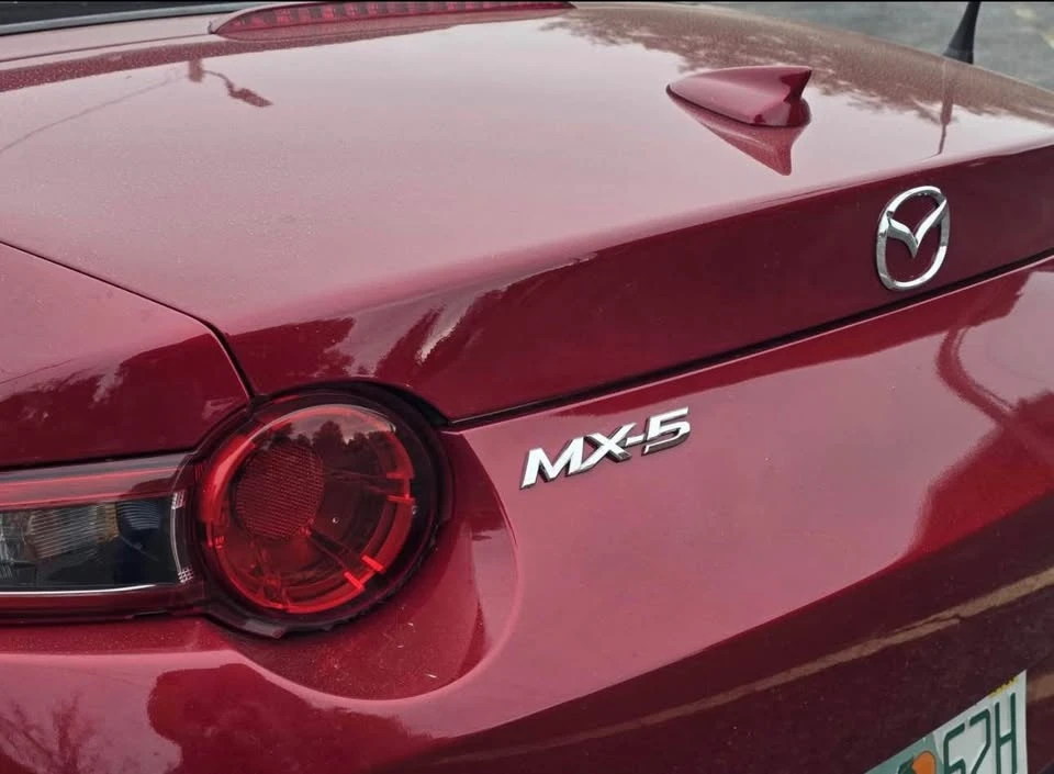 2016 Mazda ND MX-5 Miata - Image 14 of 18