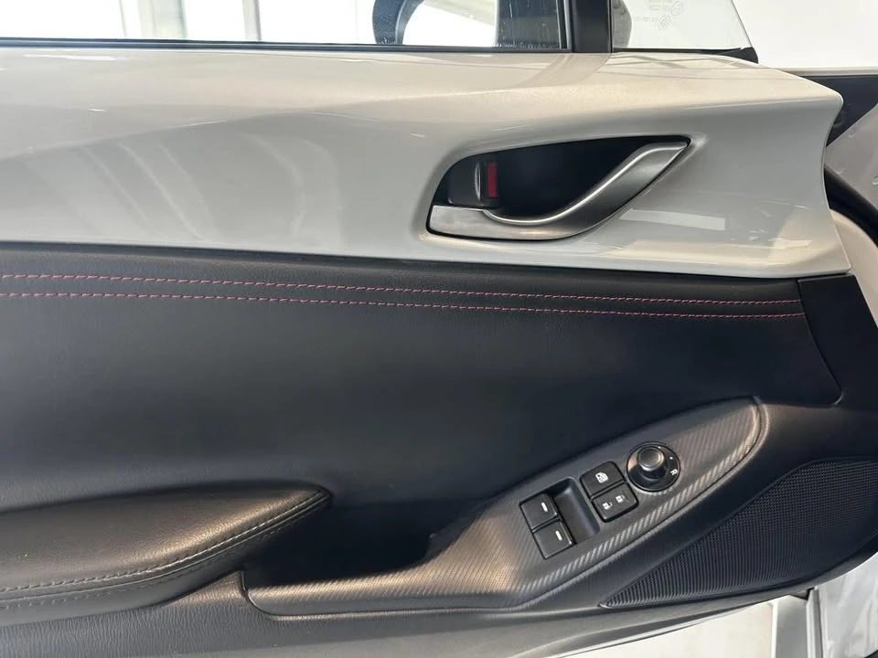 2016 Mazda ND MX-5 Miata - Image 11 of 17