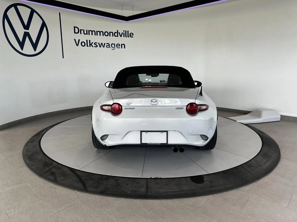 2016 Mazda ND MX-5 Miata - Image 4 of 17