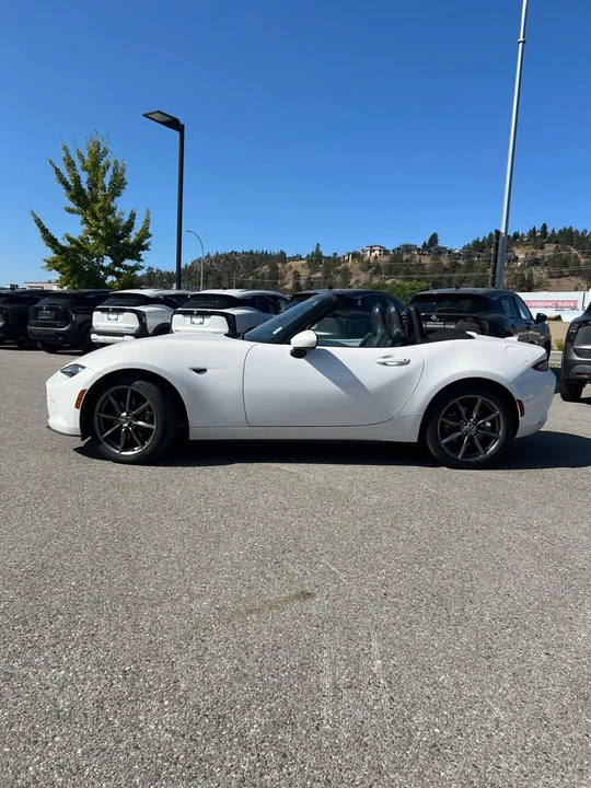 2016 Mazda ND MX-5 Miata - Image 8 of 10