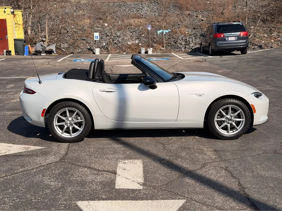 2016 Mazda ND MX-5 Miata - Image 4 of 20