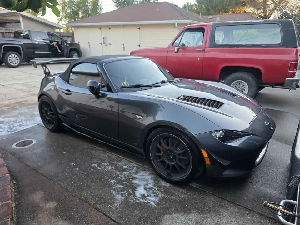 2016 Mazda ND MX-5 Miata - Image 2 of 2