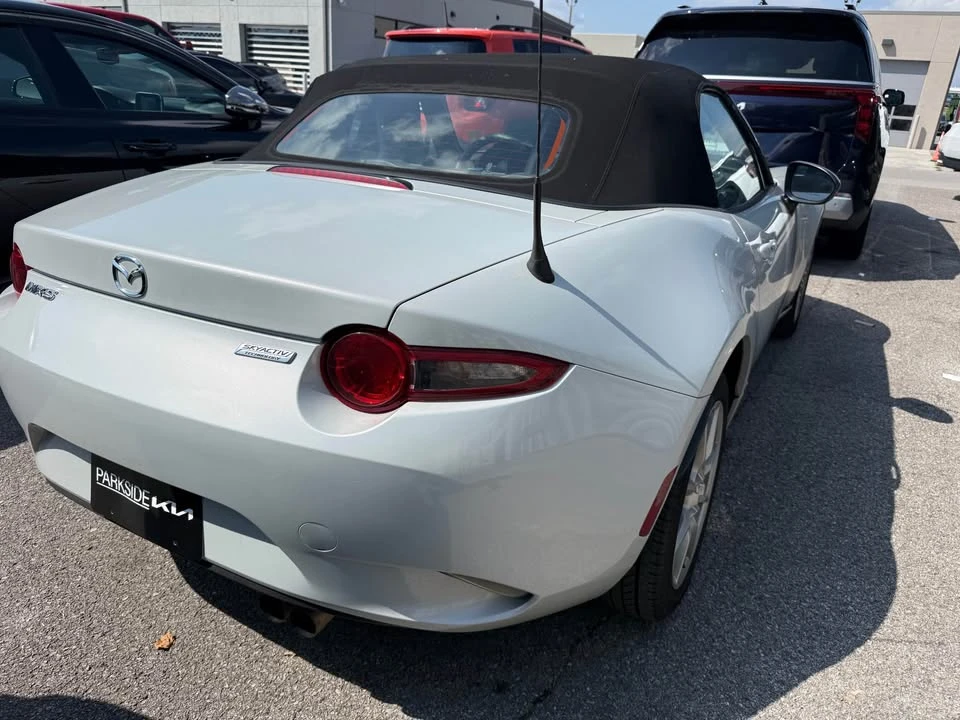 2016 Mazda ND MX-5 Miata - Image 3 of 4