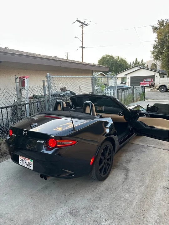 2016 Mazda ND MX-5 Miata - Image 17 of 20