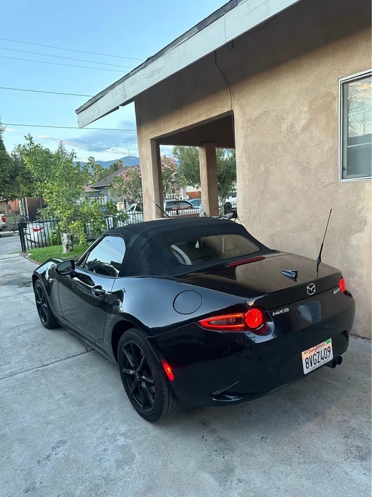 2016 Mazda ND MX-5 Miata - Image 2 of 20