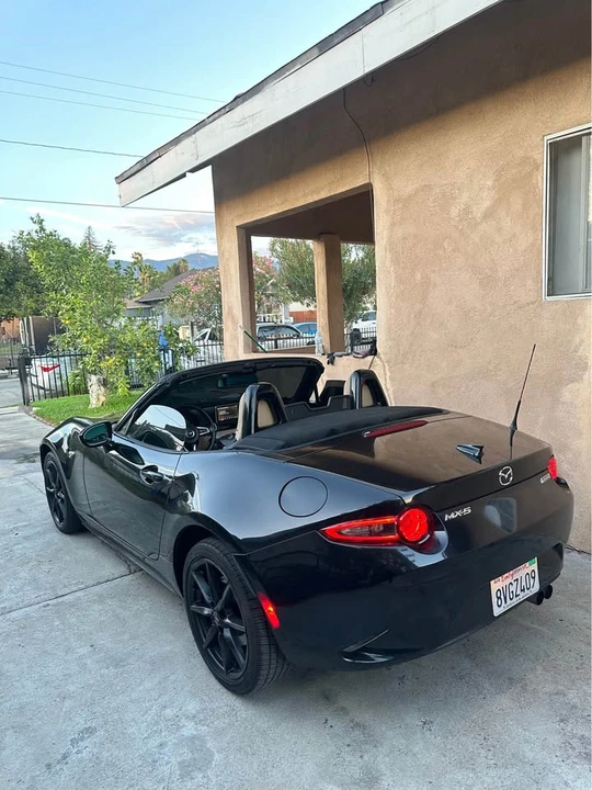 2016 Mazda ND MX-5 Miata - Image 18 of 20
