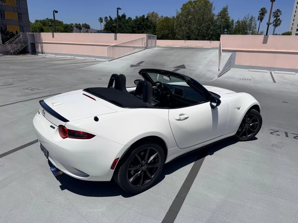 2016 Mazda ND MX-5 Miata - Image 2 of 8