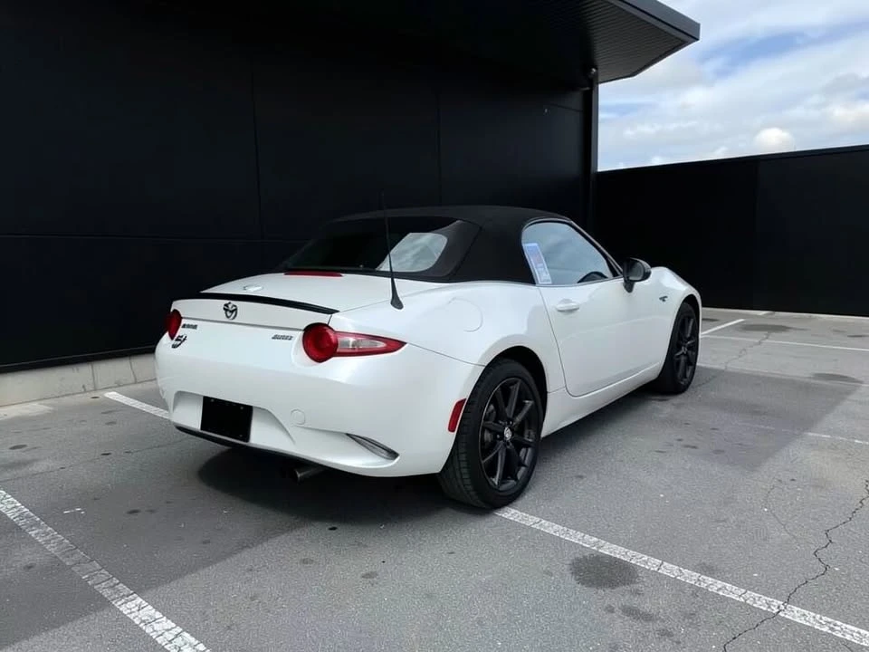 2016 Mazda ND MX-5 Miata - Image 4 of 13
