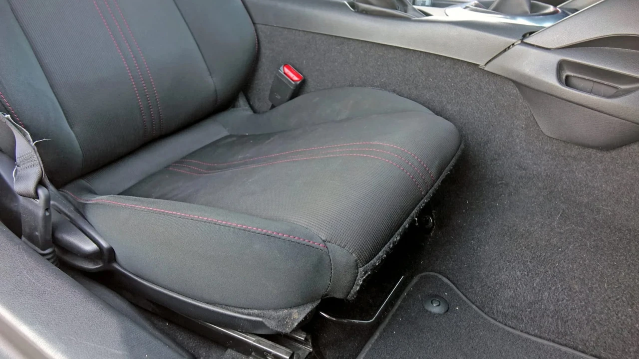 2016 Mazda ND MX-5 Miata - Image 10 of 31