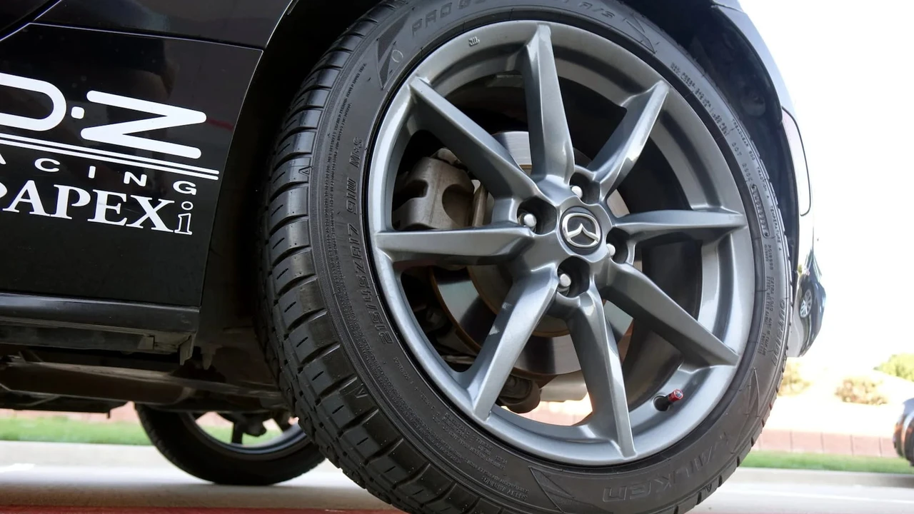 2016 Mazda ND MX-5 Miata - Image 26 of 31