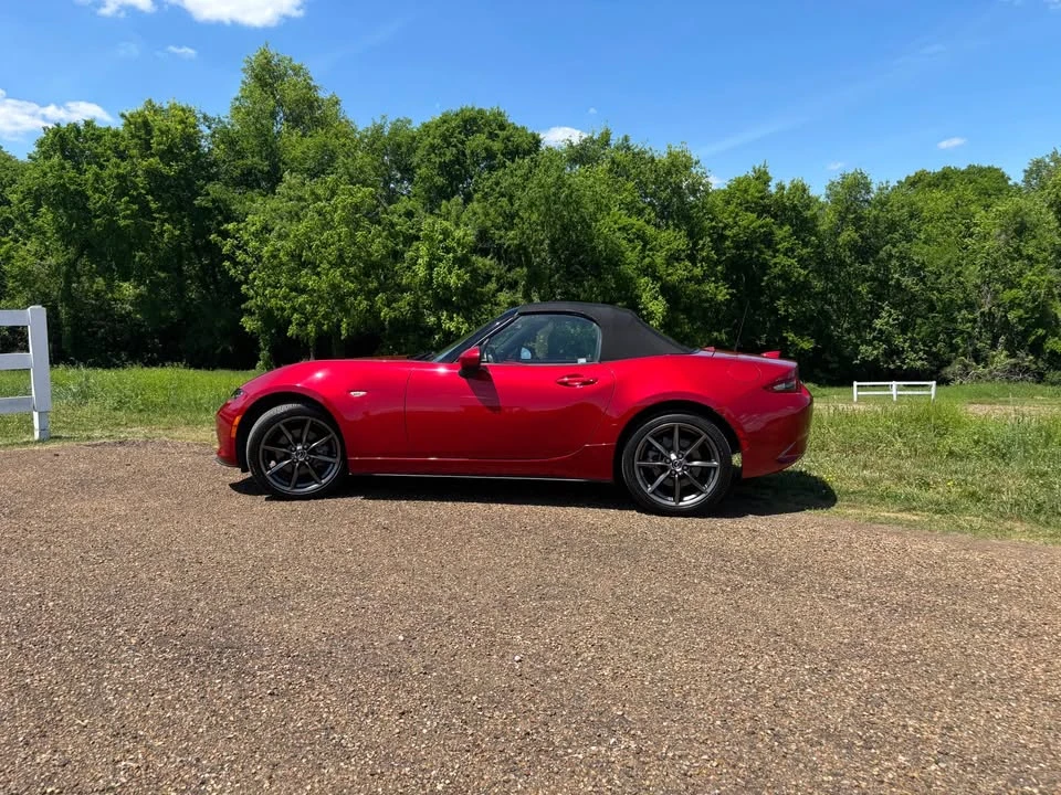 2016 Mazda ND MX-5 Miata - Image 2 of 10