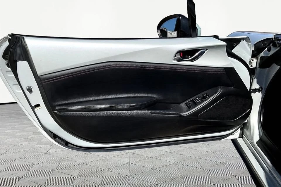 2016 Mazda ND MX-5 Miata - Image 16 of 20
