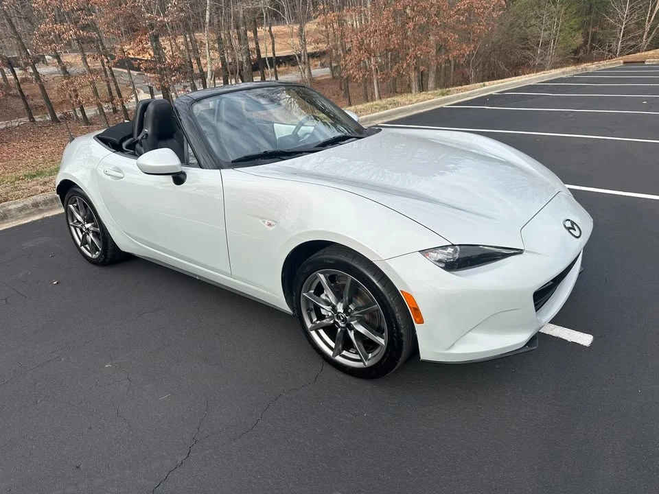 2016 Mazda ND MX-5 Miata - Image 9 of 16