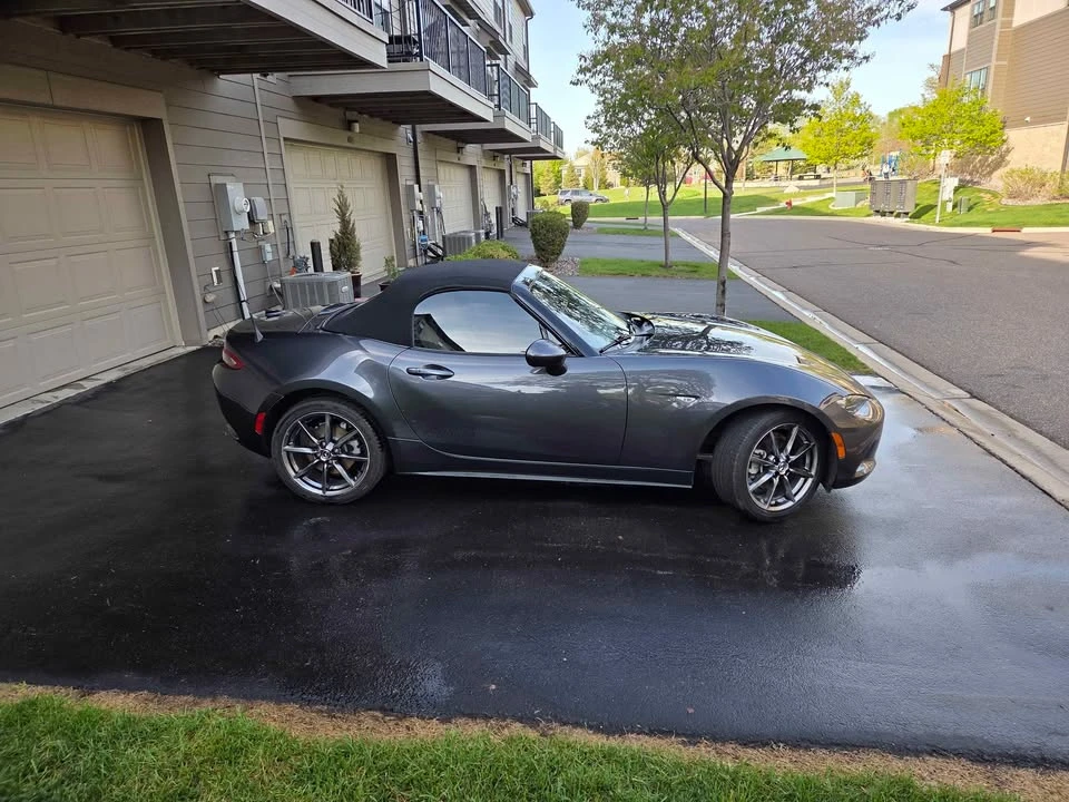 2016 Mazda ND MX-5 Miata - Image 9 of 10