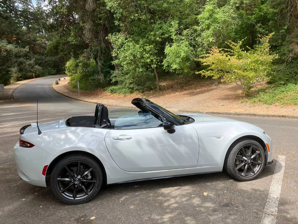2016 Mazda ND MX-5 Miata - Image 3 of 5