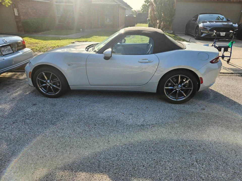 2016 Mazda ND MX-5 Miata - Image 2 of 9