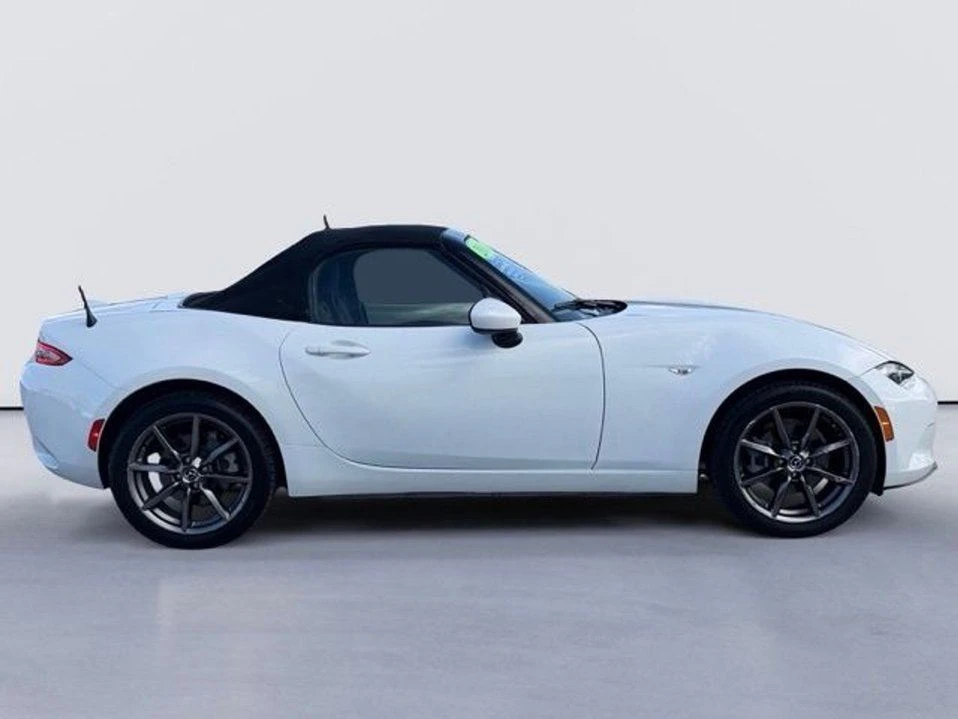 2016 Mazda ND MX-5 Miata - Image 2 of 20