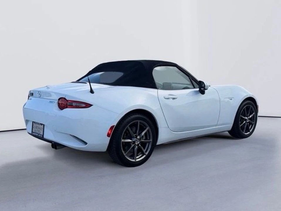 2016 Mazda ND MX-5 Miata - Image 3 of 20