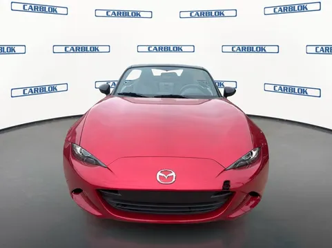2016 Mazda MX-5 Miata Sport