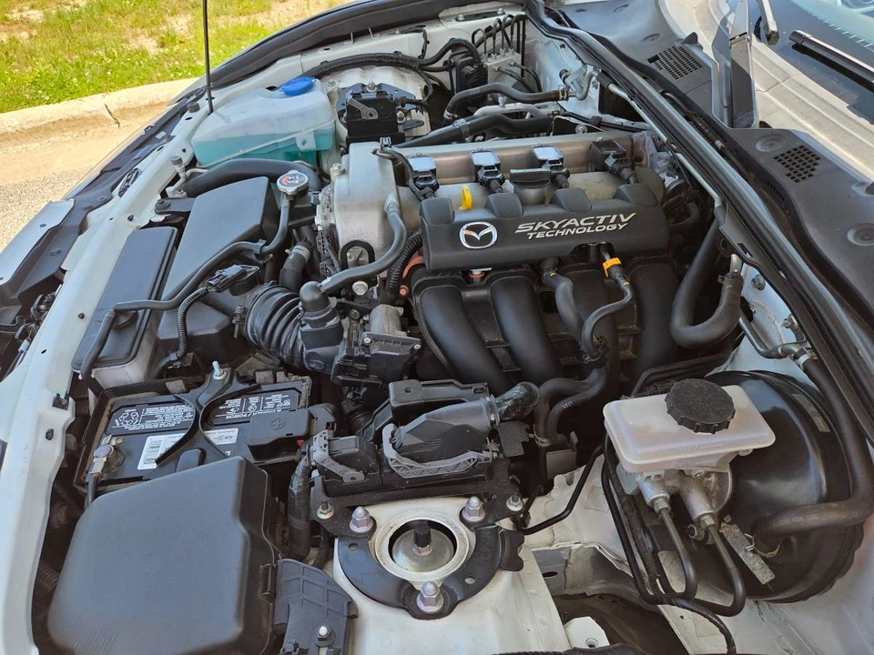 2016 Mazda ND MX-5 Miata - Image 3 of 22