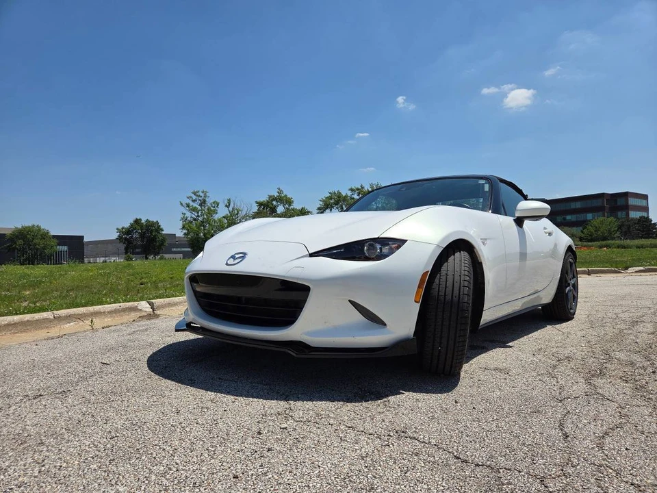2016 Mazda ND MX-5 Miata - Image 17 of 22