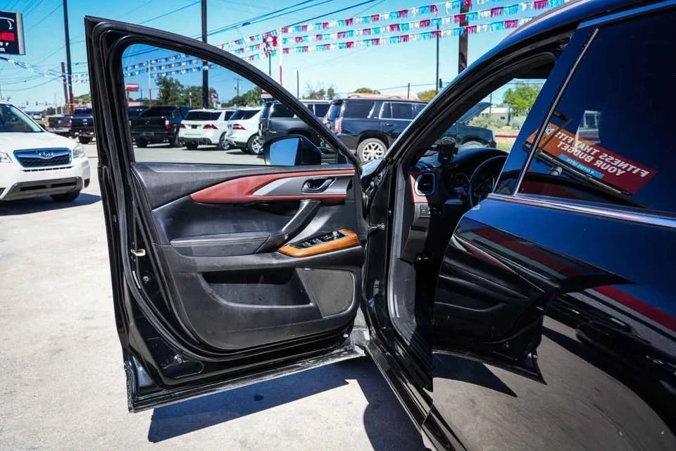 2016 Mazda CX-9 - Image 9 of 17