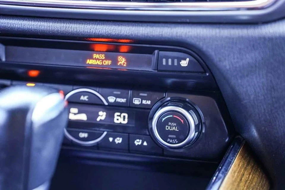 2016 Mazda CX-9 - Image 16 of 17