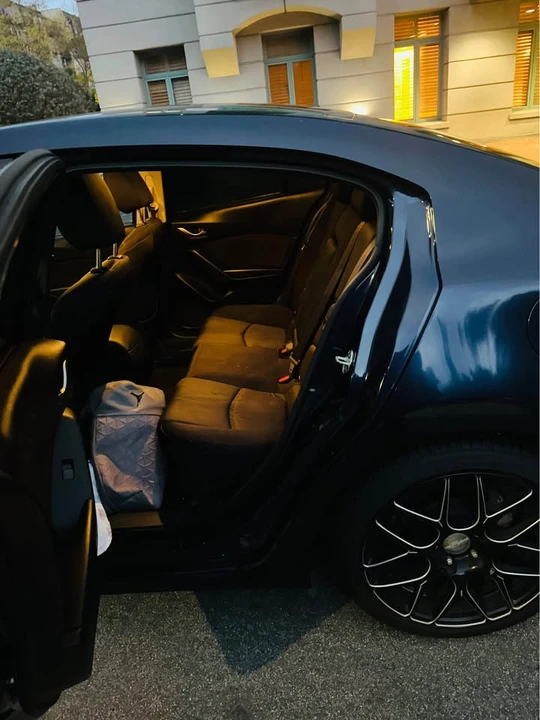2016 Mazda Mazda 3 3rd Gen - Image 15 of 17