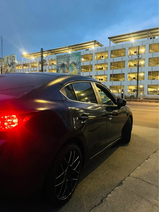 2016 Mazda Mazda 3 3rd Gen - Image 4 of 17