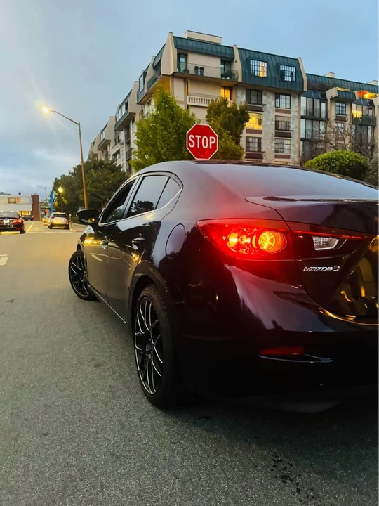 2016 Mazda Mazda 3 3rd Gen - Image 11 of 17