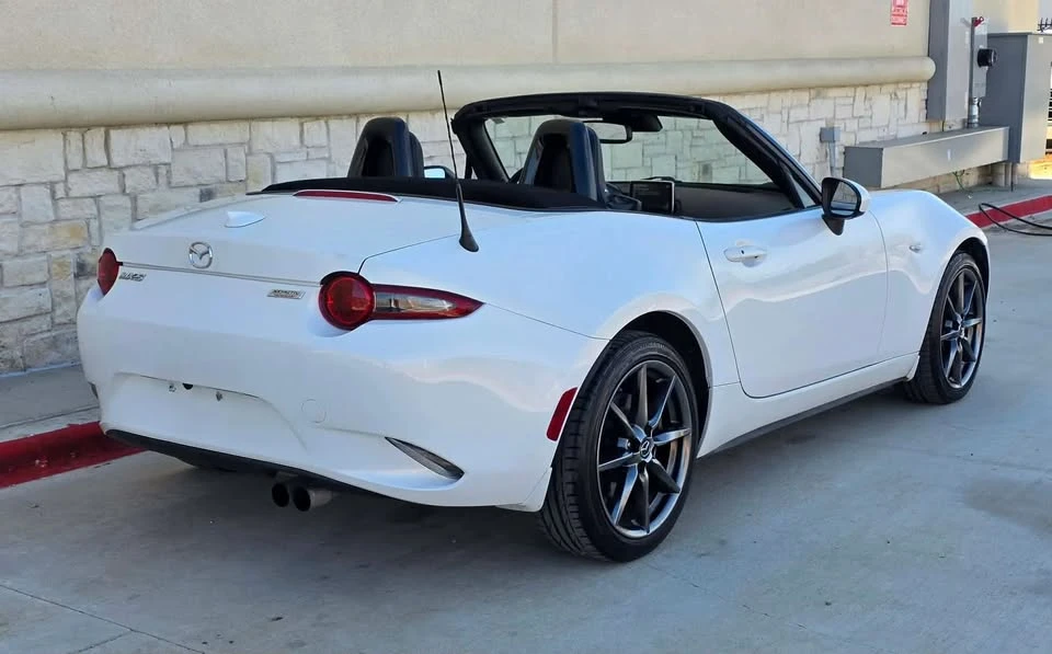 2016 Mazda ND MX-5 Miata - Image 4 of 20