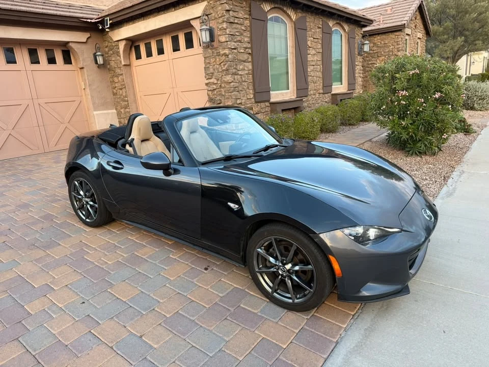 2016 Mazda ND MX-5 Miata - Image 2 of 8