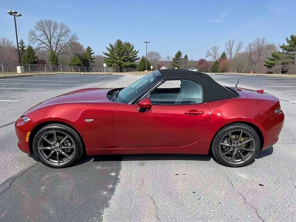 2016 Mazda ND MX-5 Miata - Image 2 of 20