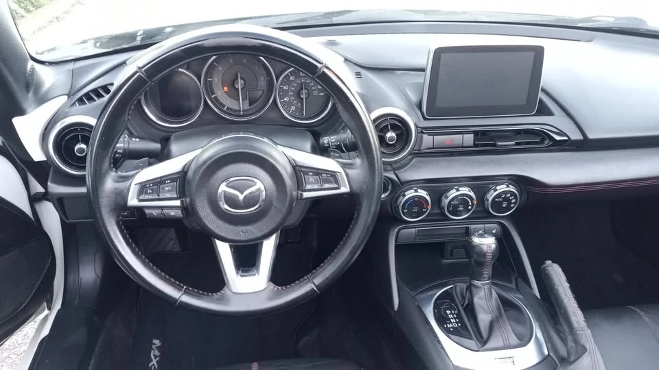2016 Mazda ND MX-5 Miata - Image 17 of 20