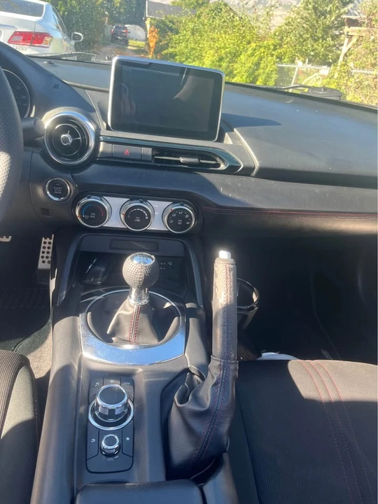 2016 Mazda ND MX-5 Miata - Image 14 of 16