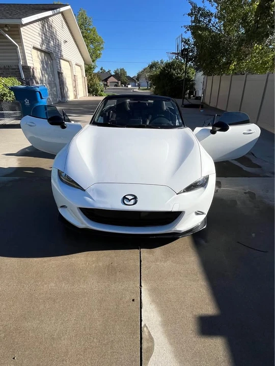 2016 Mazda ND MX-5 Miata - Image 9 of 16