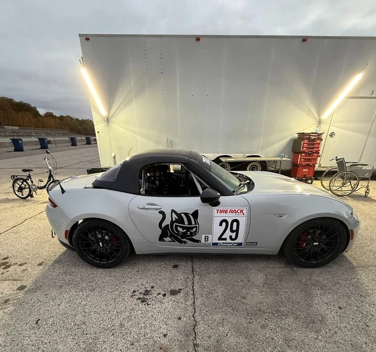 2016 Mazda ND MX-5 Miata - Image 3 of 8
