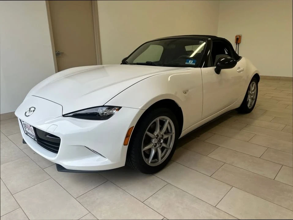 2016 Mazda ND MX-5 Miata - Image 4 of 20