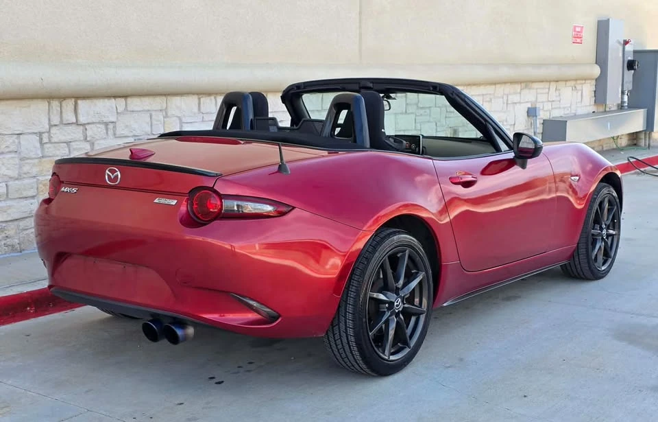 2016 Mazda ND MX-5 Miata - Image 5 of 19