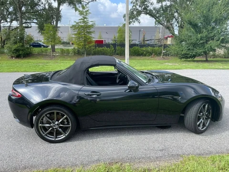 2016 Mazda ND MX-5 Miata - Image 9 of 20